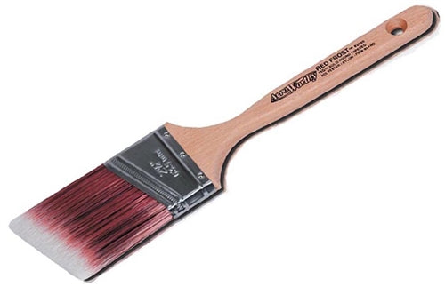 The ArroWorthy Red Frost Angle Sash Paint Brush 2020 features a wooden handle with stainless steel ferrule, complemented by firm polyester/nylon blend bristles.