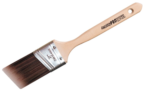  The image showcases the ArroWorthy Pro Tradesman SRT Polyester Angular Sash Paint Brush 6025 with its sleek design and comfortable grip handle. 