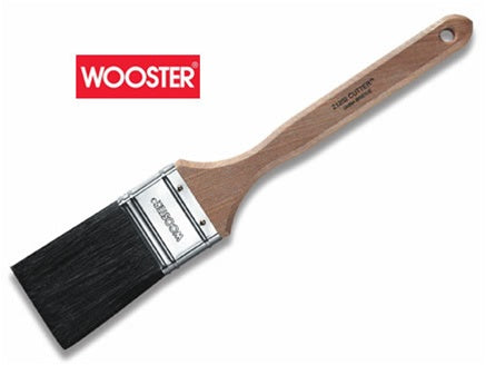Wooster Cutter Paint Brush Z1202 showing the Black China bristle and sealed maple wood handle.