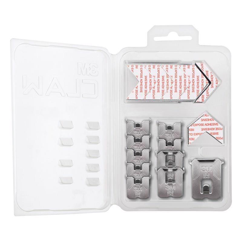 Set of 3M CLAW metal clips in a clear plastic packaging with visible branding.