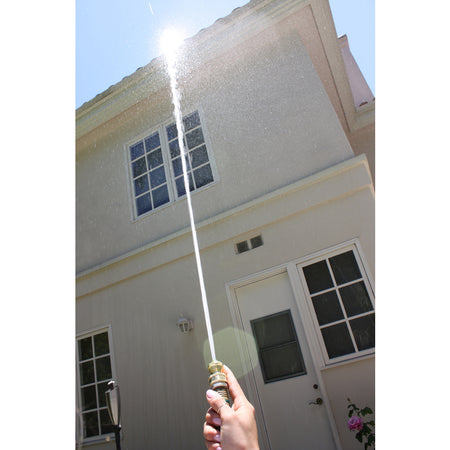 Using a Little Big Shot LBS-106 Hose Nozzle to reach a two story roof