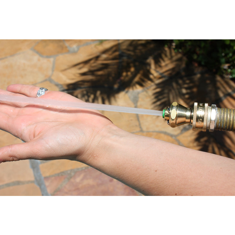 Little Big Shot LBS-106 Hose Nozzle straight spray pattern