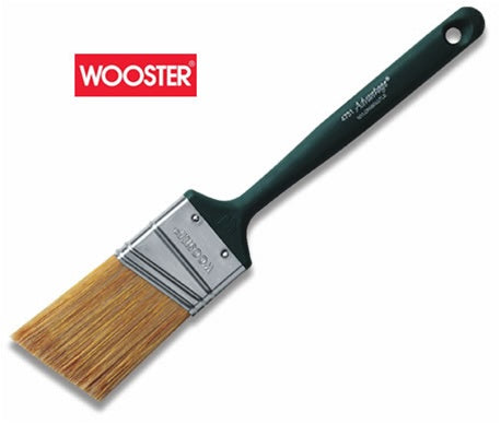 Wooster Advantage Angular Sash Paint Brush 4731 with a green plastic handle.
